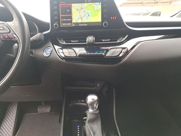 Car image 11