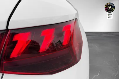 Car image 33