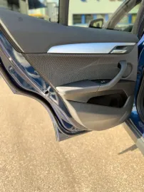 Car image 38