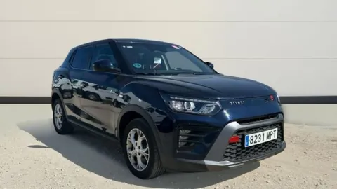 Car image 2