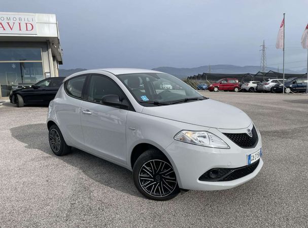 Lancia Ypsilon 51 kW image number 2