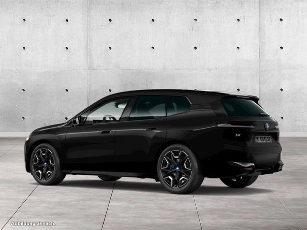 BMW iX xDrive50 385 kW image number 7