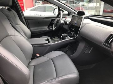 Car image 21