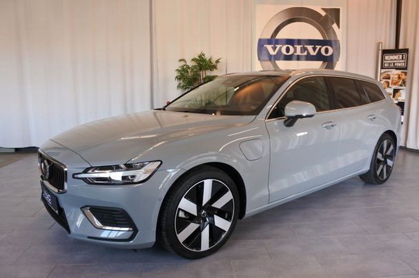 Volvo V60 T6 Core AWD Recharge 292 kW image number 1