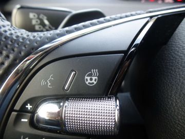 Car image 25