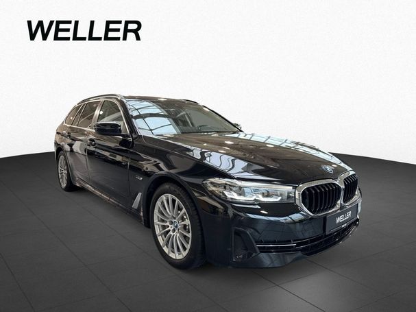 BMW 530 Touring xDrive 215 kW image number 3