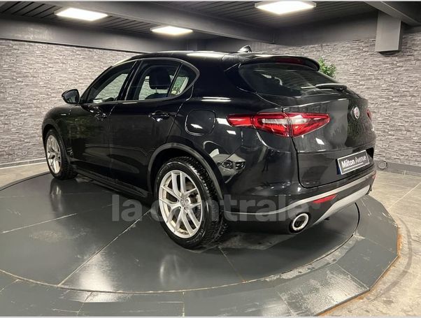 Alfa Romeo Stelvio 2.2 AT8 Q4 Super 140 kW image number 5