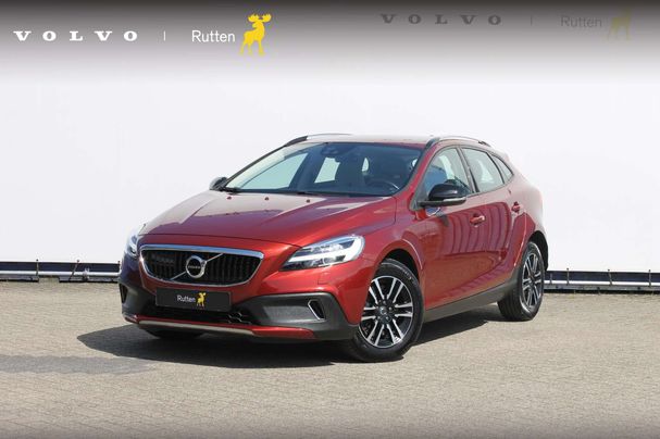 Volvo V40 Cross Country T3 112 kW image number 1