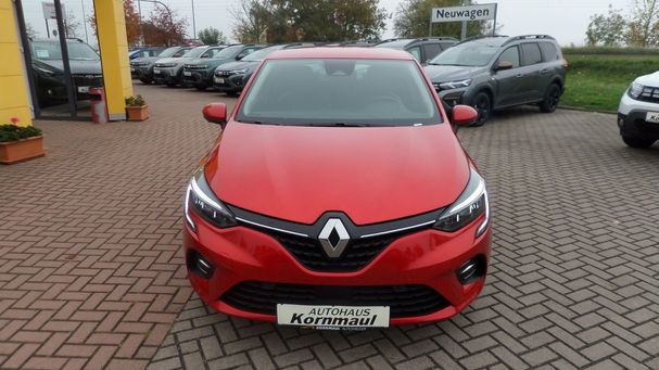 Renault Clio TCe 90 Intens 66 kW image number 1