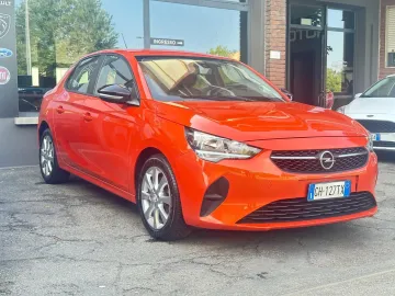 Car image 10