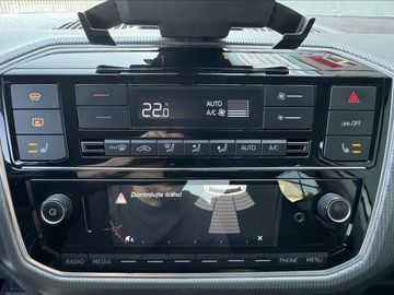 Car image 38