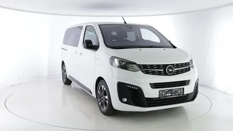 Car image 32