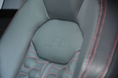 Car image 41