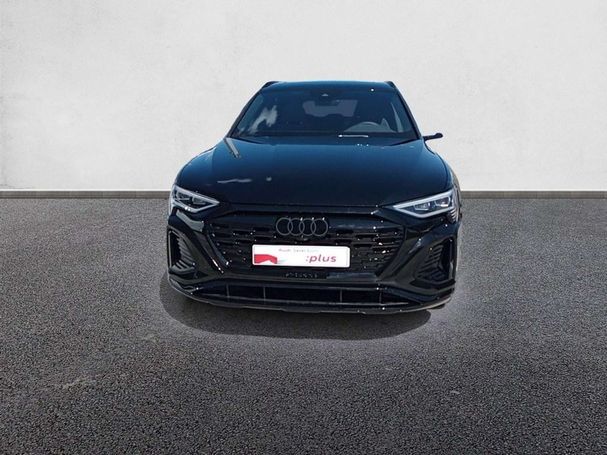 Audi Q8 55 quattro e-tron S-line Sportback 300 kW image number 2