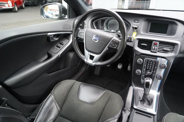 Volvo V40 Momentum 112 kW image number 17