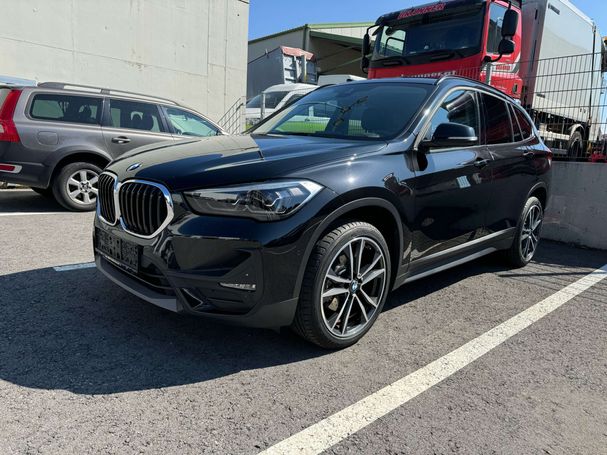 BMW X1 xDrive18d 110 kW image number 1