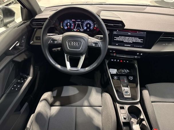 Audi A3 30 TDI S-line Sportback 85 kW image number 4