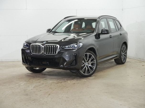 BMW X3 xDrive 180 kW image number 1