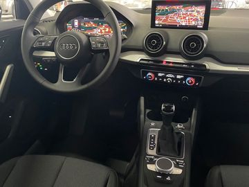 Car image 29