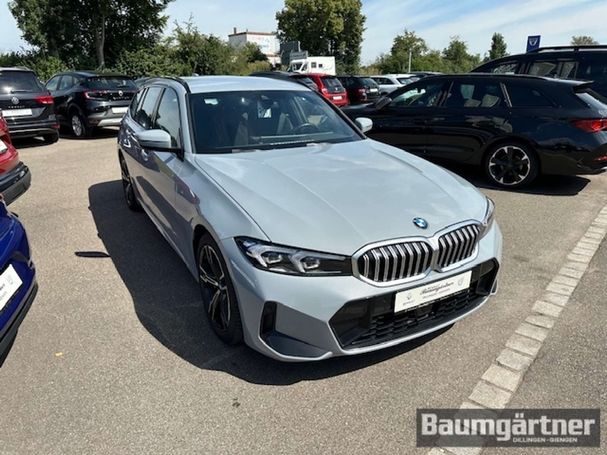 BMW 330i Touring 180 kW image number 2