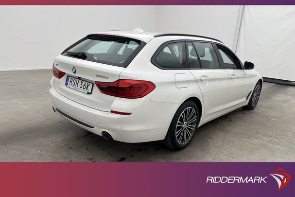 BMW 520d Touring xDrive Sport Line 140 kW image number 6