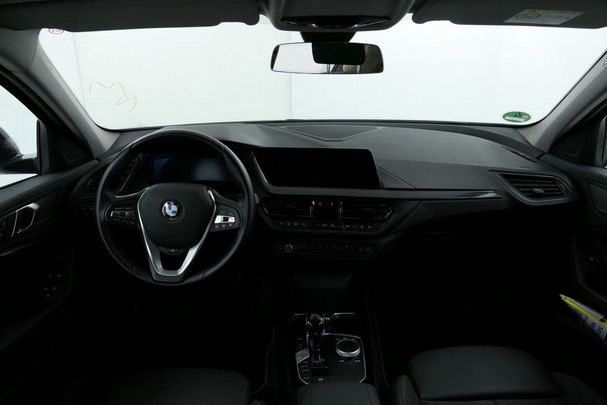 BMW 118i Sport Line 100 kW image number 5