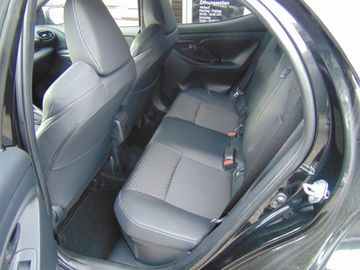 Car image 11