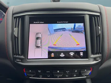 Car image 31