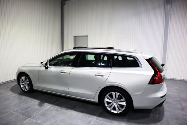 Volvo V60 D4 Geartronic Momentum 140 kW image number 10