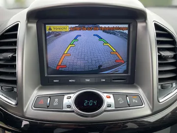 Car image 28