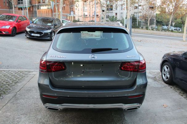 Mercedes-Benz GLC 300 e 4Matic 235 kW image number 6