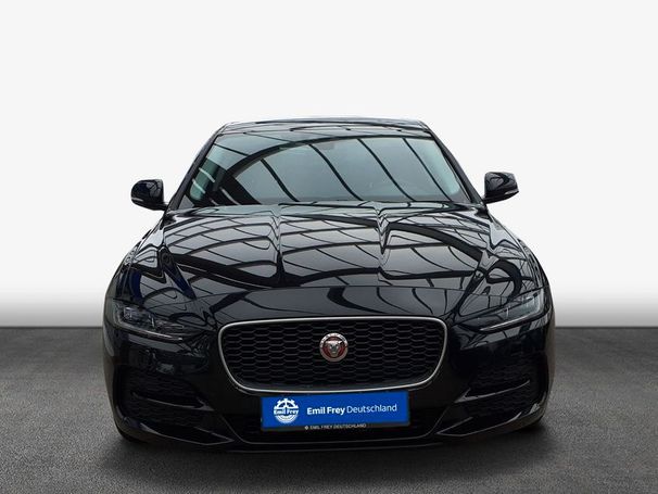 Jaguar XE D180 SE 132 kW image number 2