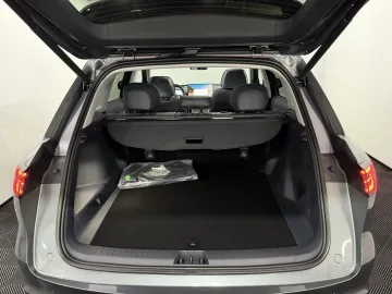 Car image 38