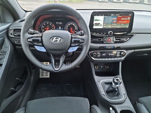 Hyundai i30 2.0 206 kW image number 19