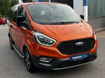 Car image 3