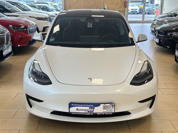 Tesla Model 3 239 kW image number 3