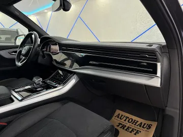 Car image 38
