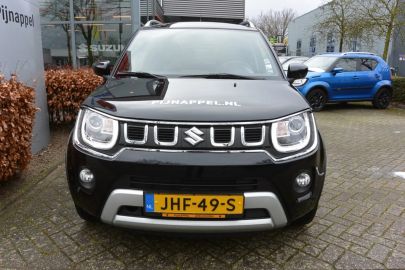 Car image 4