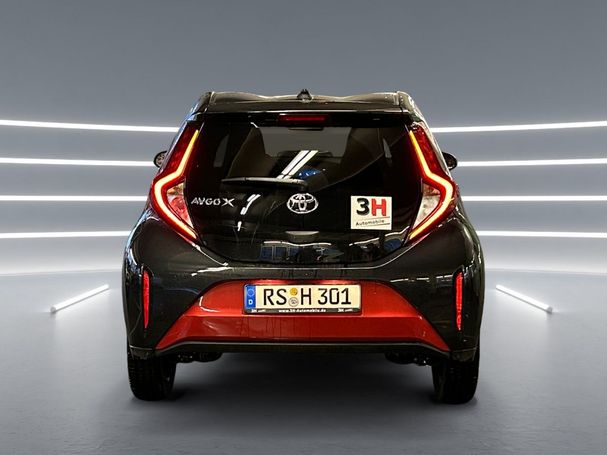 Toyota Aygo X 1.0 53 kW image number 3