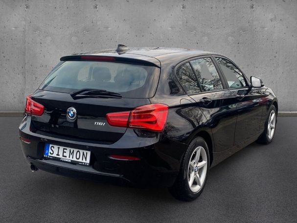 BMW 116i Advantage 80 kW image number 3