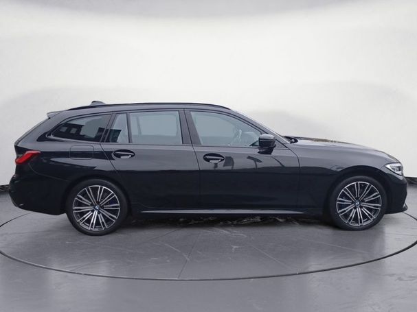 BMW 330 Touring M Sport 185 kW image number 2