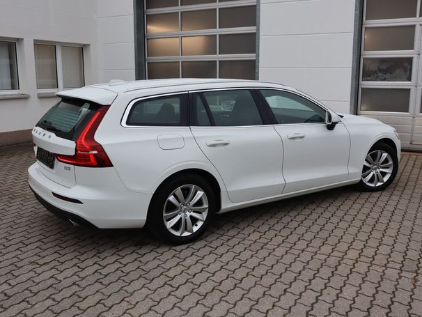 Volvo V60 Momentum D3 120 kW image number 15