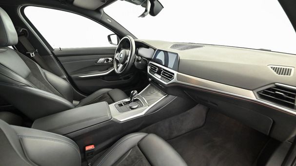 BMW 340i xDrive Touring 275 kW image number 31