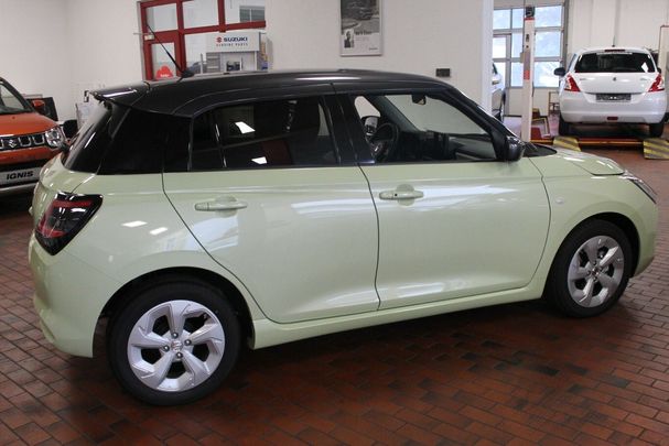 Suzuki Swift 1.2 Hybrid Comfort 61 kW image number 7