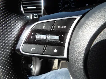 Car image 50