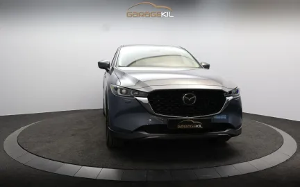 Car image 5