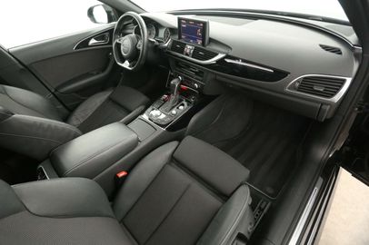 Car image 36