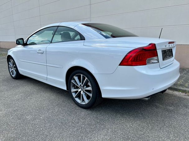 Volvo C70 D3 Momentum 110 kW image number 4