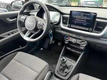 Car image 21