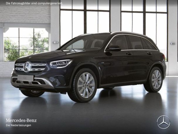 Mercedes-Benz GLC 300 e 235 kW image number 18